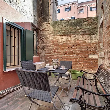 Apartment I Quattro Mori By Wonderful Italy *